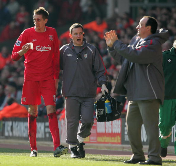 爷青回，维耶里社媒晒与大罗、巴乔、托蒂、卡纳瓦罗等人合照（众星同框！维耶里社媒晒与大罗、巴乔、托蒂、卡纳瓦罗等传奇合影）