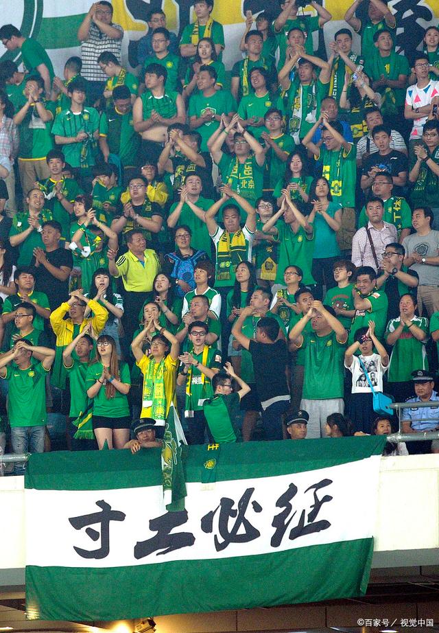 上海男篮23分大胜！淘汰香港金牛，张镇麟6分6篮板，弗格19分（上海男篮23分狂胜送香港金牛出局，弗格19分，张镇麟6分6板）