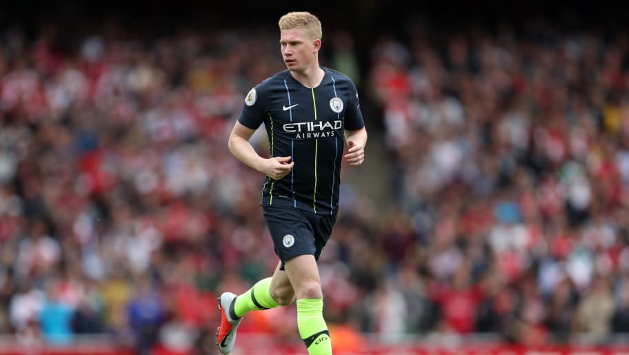 世体：阿隆索回归获利物浦球迷热烈欢迎，阿诺德却遭嘘声相待（世体：阿隆索归来获红军拥趸热烈致意，阿诺德反遭嘘声）