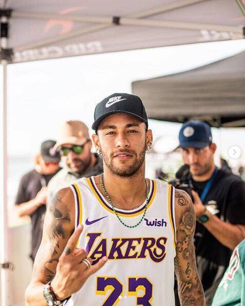 布冯：尤文选择斯帕莱蒂是最好的补救方案，对图多尔感到遗憾（布冯称尤文任命斯帕莱蒂是最佳补救，并为图多尔感到遗憾）