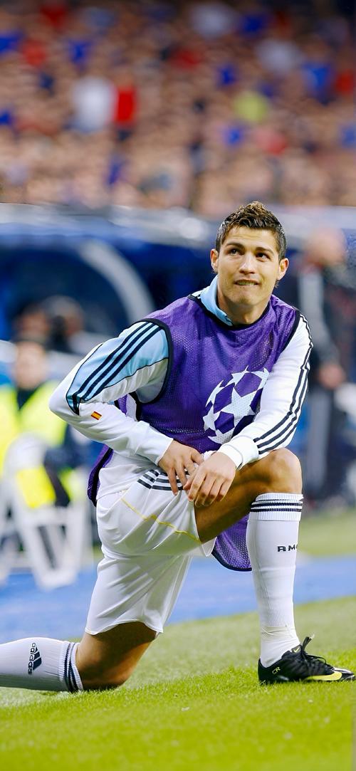 马利诺夫斯基：国米是最强球队之一，但单场比赛我们会有机会（马利诺夫斯基：国米属顶级强队，但单场对决我们也有机会）