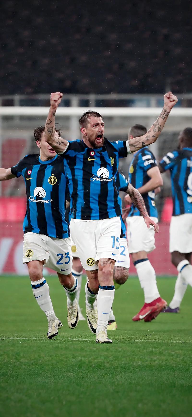 3C：骨上的钢板是我考虑退役原因之一；弗里克说表现好能抽烟（3C：体内钢板让我起了退役念头；弗里克称发挥好可抽烟）