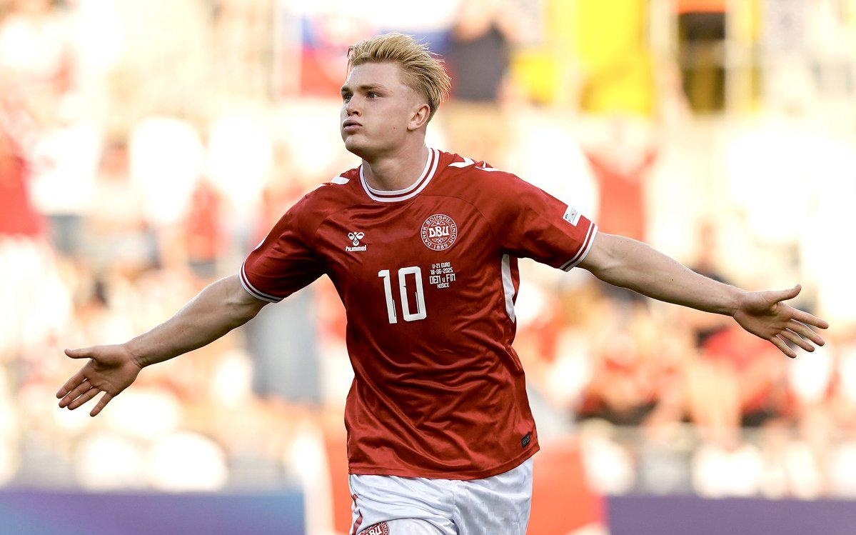 索默：我会弹吉他和钢琴；退役后我应该不当教练，压力太大了（索默：会弹吉他和钢琴，退役后不考虑执教，压力太大）