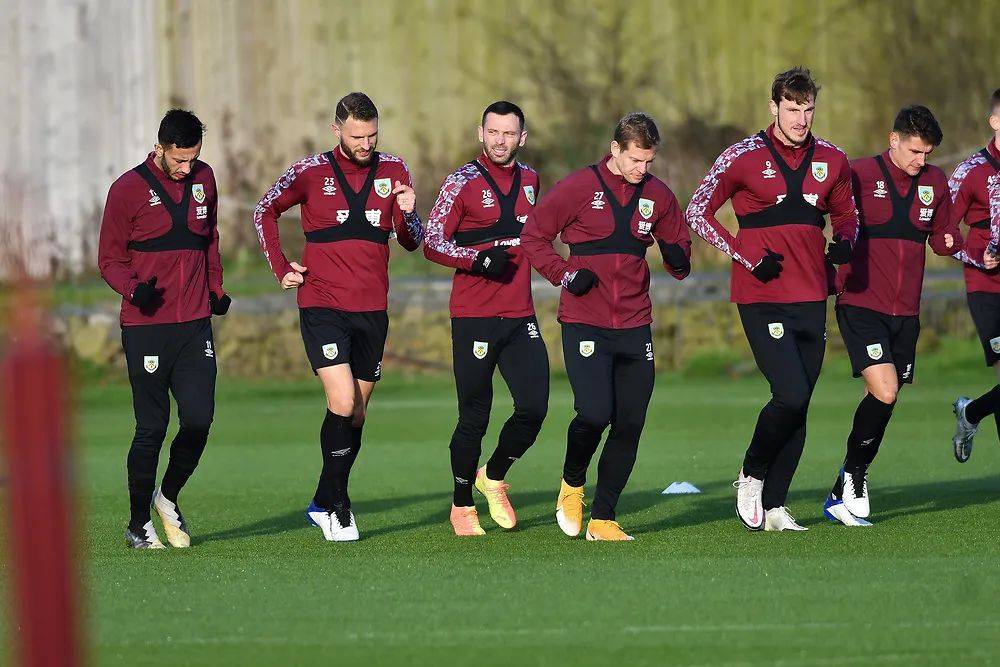 首战即巅峰！盐城姑娘王慧婷残特奥会射箭夺金（一鸣惊人！盐城姑娘王慧婷在残特奥会射箭摘金）