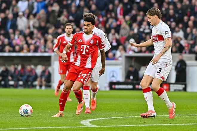 数据平台100万次英超夺冠模拟：利物浦居首，曼联仅夺冠163次（百万次英超夺冠模拟结果：利物浦居首，曼联仅163次称王）