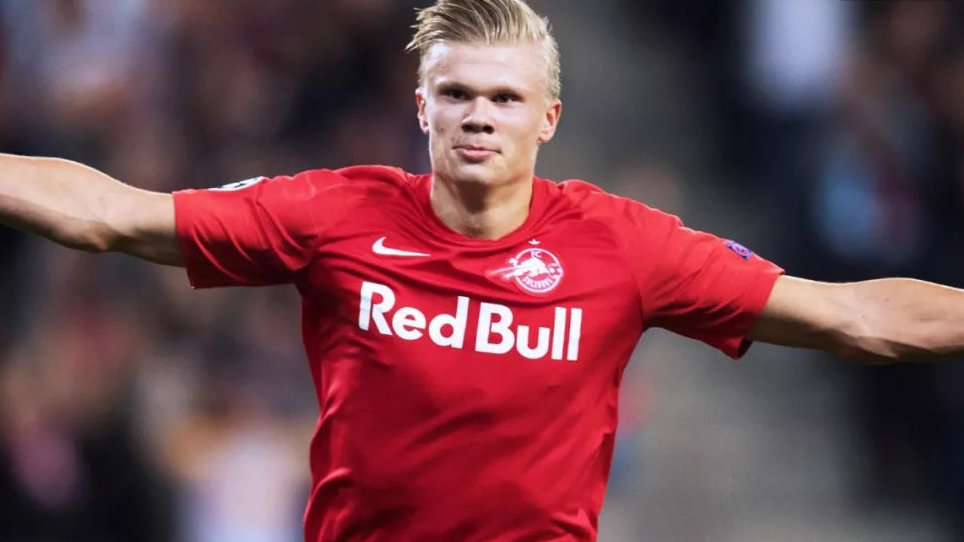 格里马尔多破门，勒沃库森队史第二次欧冠做客英格兰取得领先（格里马尔多建功，勒沃库森队史第二次欧冠客战英格兰先拔头筹）