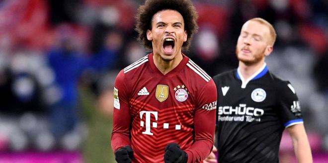 里维拉：10号位球员已经消失；莱奥非常出色应该让他安静踢球（里维拉：传统10号已成过去；莱奥表现出众，应让他安静踢球）